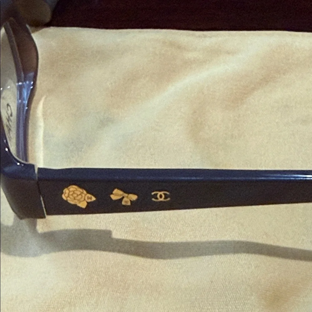 CHANEL brown Rectangular Optical Frames - Picture 4 of 7